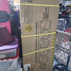 Brand NEW Total GYM! MUST SELL!