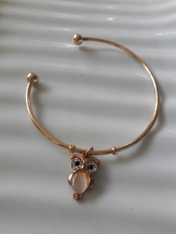 Adjustable owl bracelet
