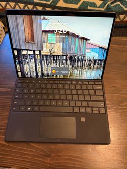 Windows Surface Pro 9 - Black