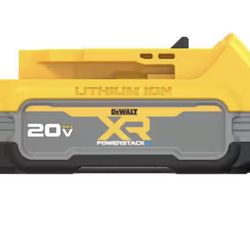 DEWALT 20V MAX POWERSTACK Lithium-Ion 1.7 Ah Compact Battery Pack