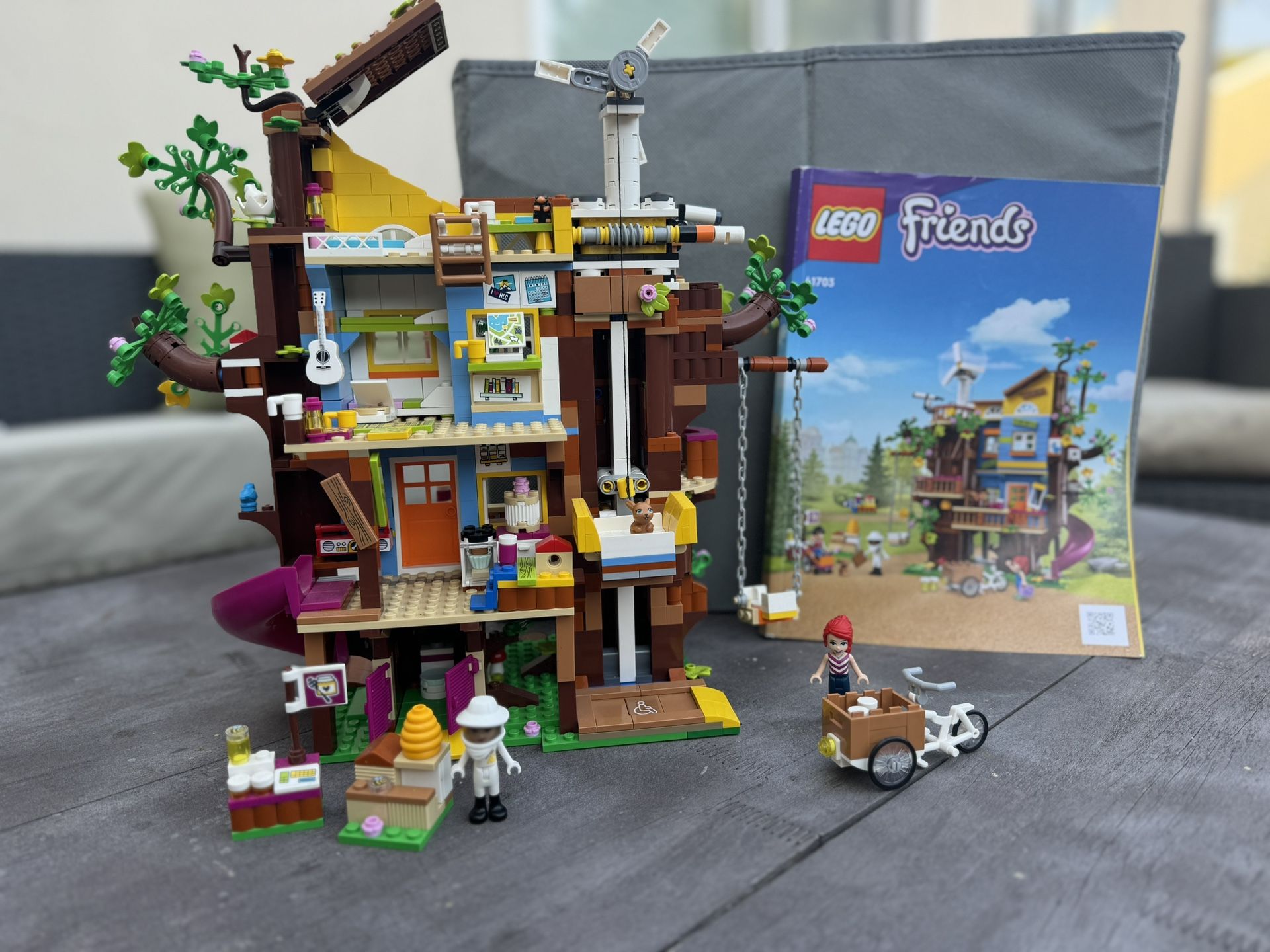 Lego Lot- Includes All Six Sets LEGO FRIENDS
