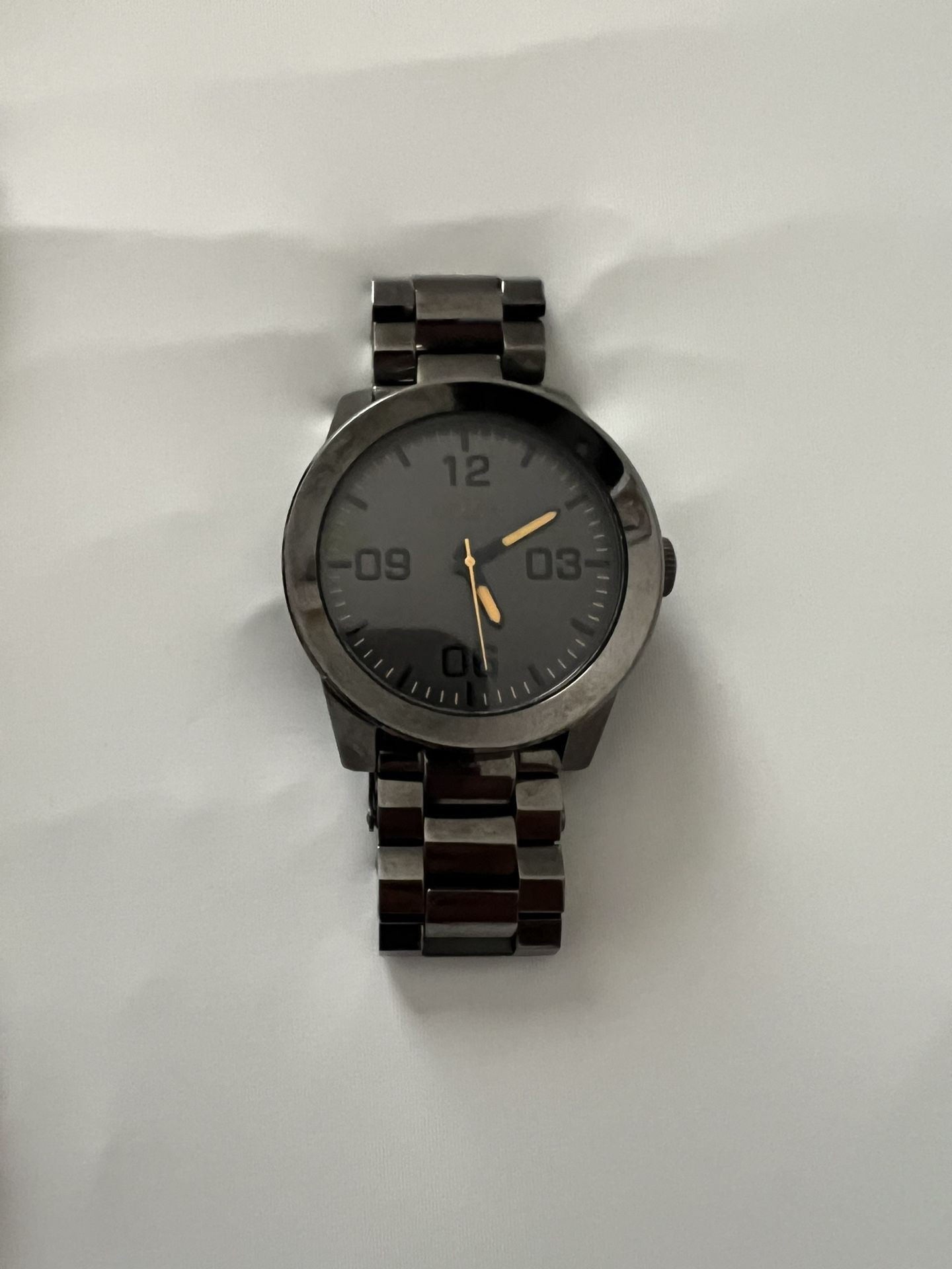 Michael Kors Woman Watch And Nixon Men’s