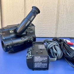 Sony Video8 Handycam CCD-TR21 Camcorder W/ OEM Sony AC Power Adapter No-Battery  