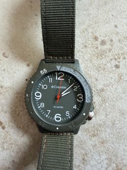 Columbia Men’s Field Watch Olive Green Nylon Strap