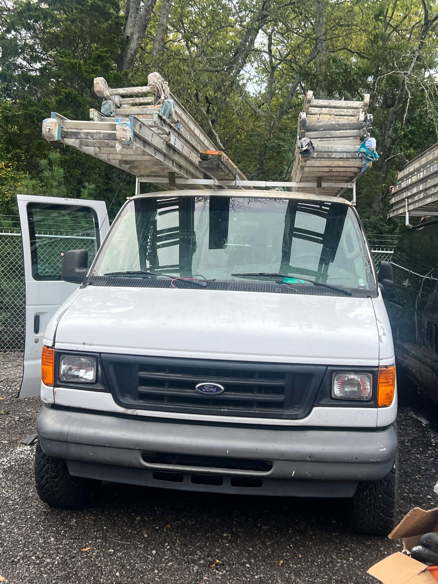 2006 Ford E-250