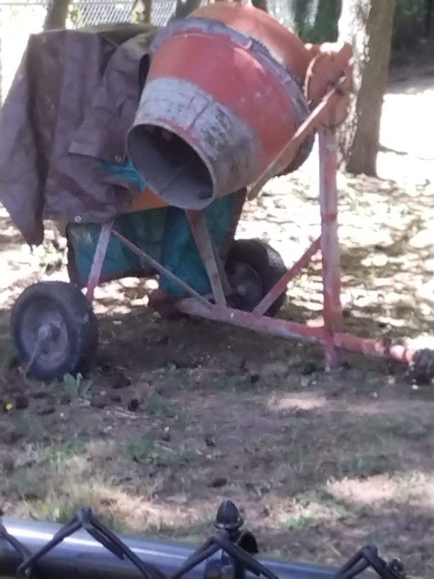 Cement Mixer