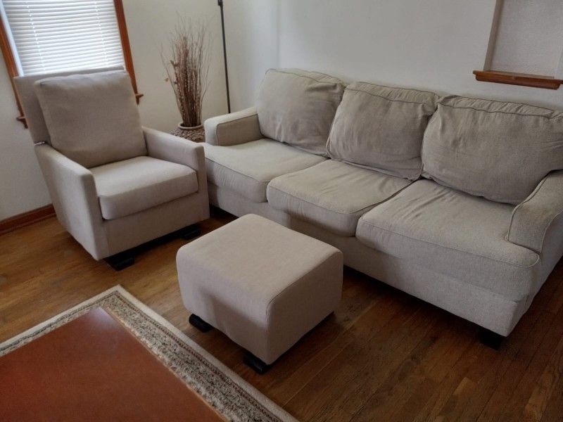 Sectional Sofa Super Clean