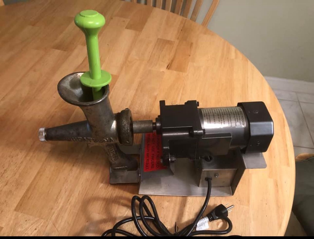 Samson Wheateena Workhorse II 3002 Commercial Wheatgrass Juicer