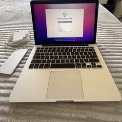 MacBook Pro 13” (2015) 
