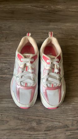 Girl  size 3