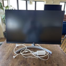 LG Monitor 27in 