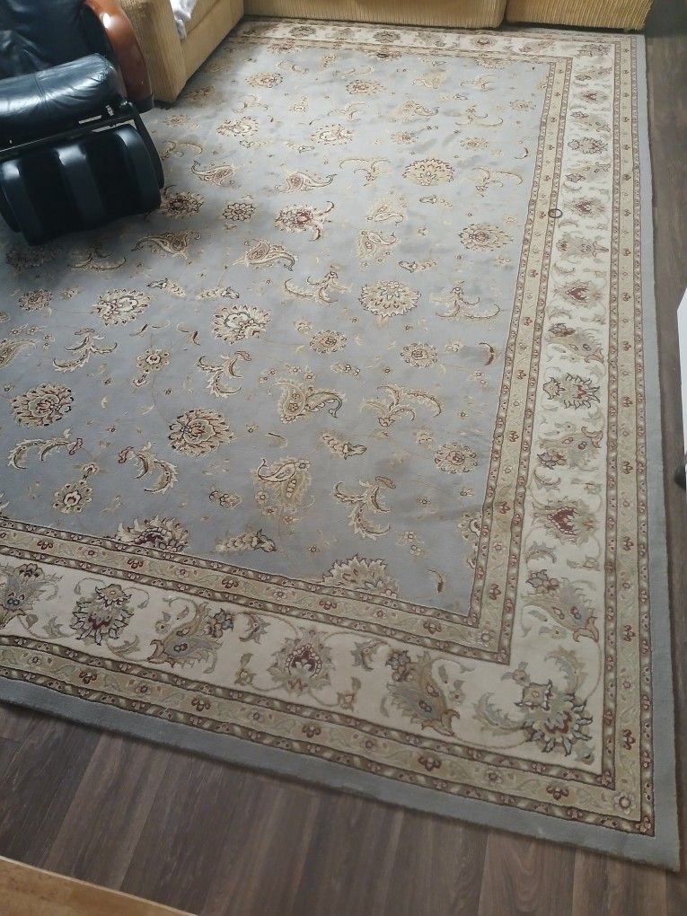 Rug
