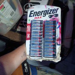 AA ENERGISER BATTERIES 