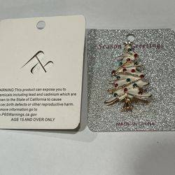 Brand New  Famcy X-Mas  Clothing  Pins