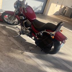 2006 Suzuki Boulevar
