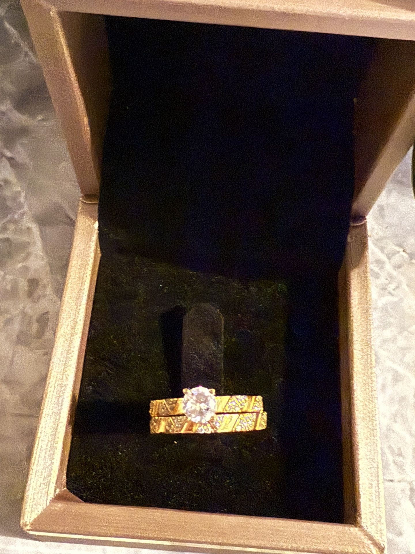 Dimond Wedding Ring. One Piece.