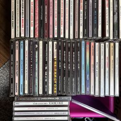 61 country CDs