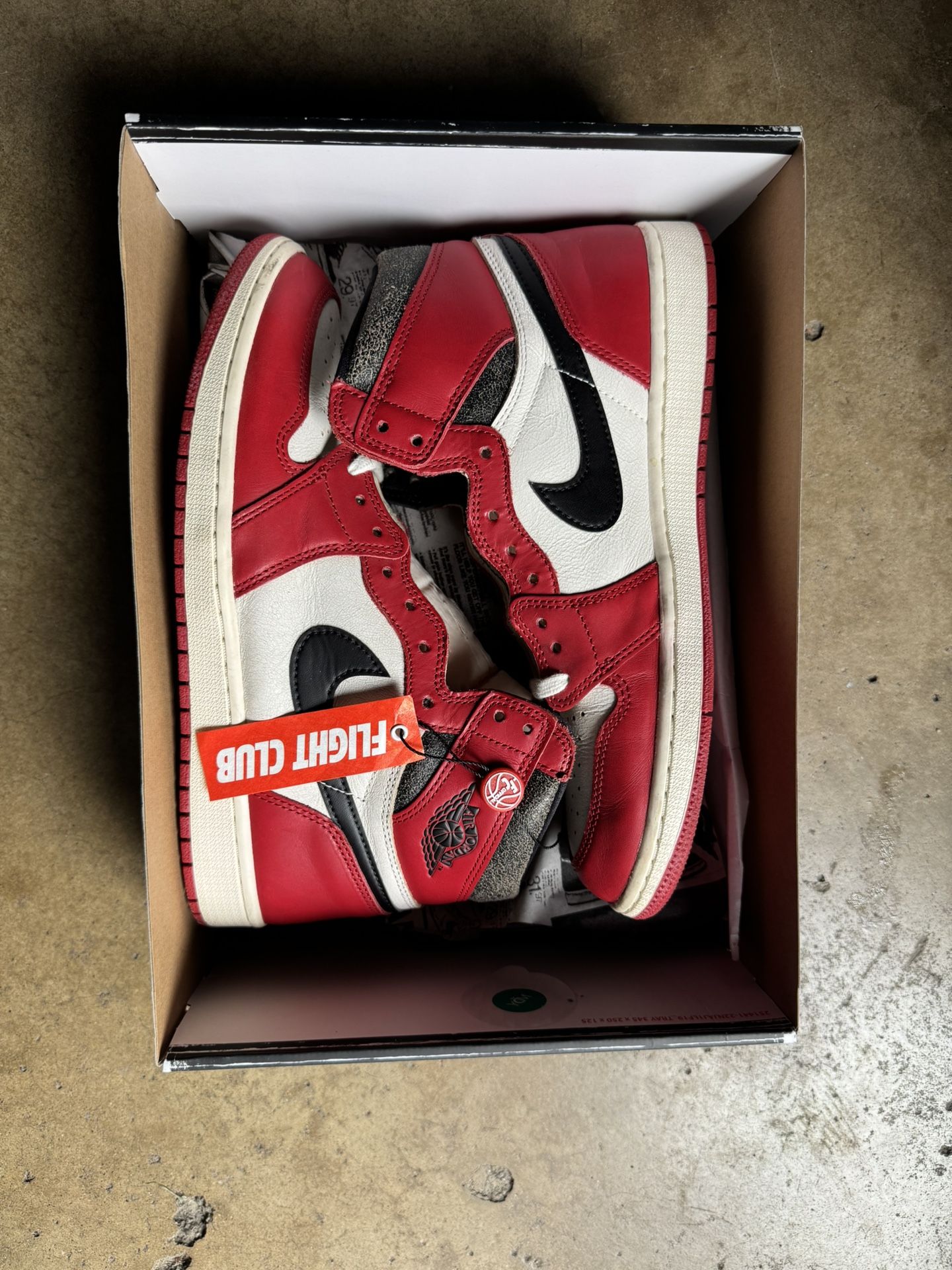 Air Jordan 1 Chicago “Lost & Found” 