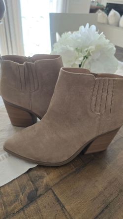 Torrid boots 11