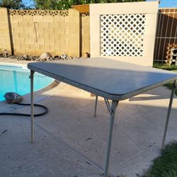 Foldable  Table