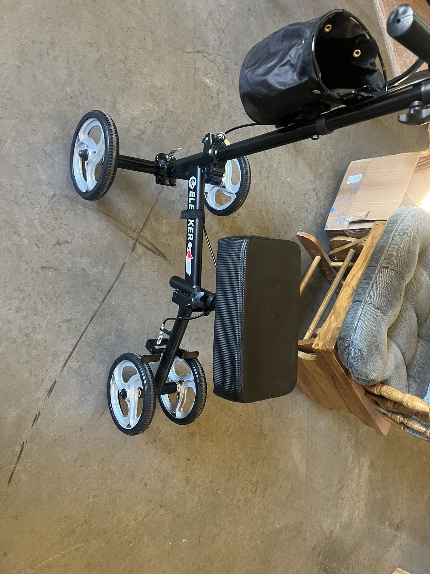 Knee Scooter