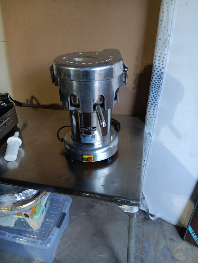 Uniworld Juice Extractor