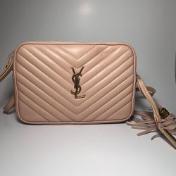 Yves Saint Laurent Lou Pink