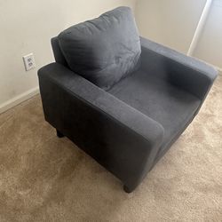 Modern Arm Chair With Cover And Tempur- Pedic Seating