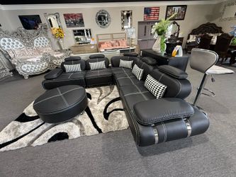SECTIONAL WITH OTTOMAN