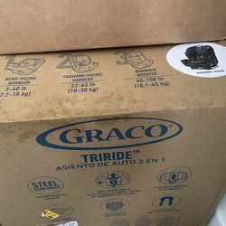 Graco 3 In 1 Car seat