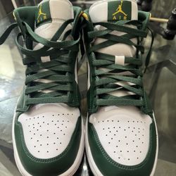 Jordan 1 Mid