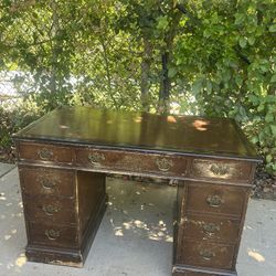 Very Nice Antique Desk And Drawers
