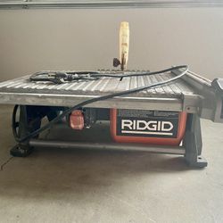 RIDGID 6.5-Amp 7 in. Blade Corded Table Top Wet Tile Saw
