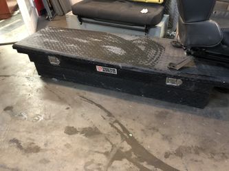 Truck box