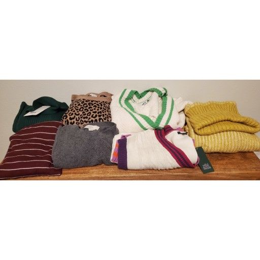 Bundle Of Sweaters -General fit is a size Medium