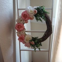 18" Spring And Summer Whreath  (New)