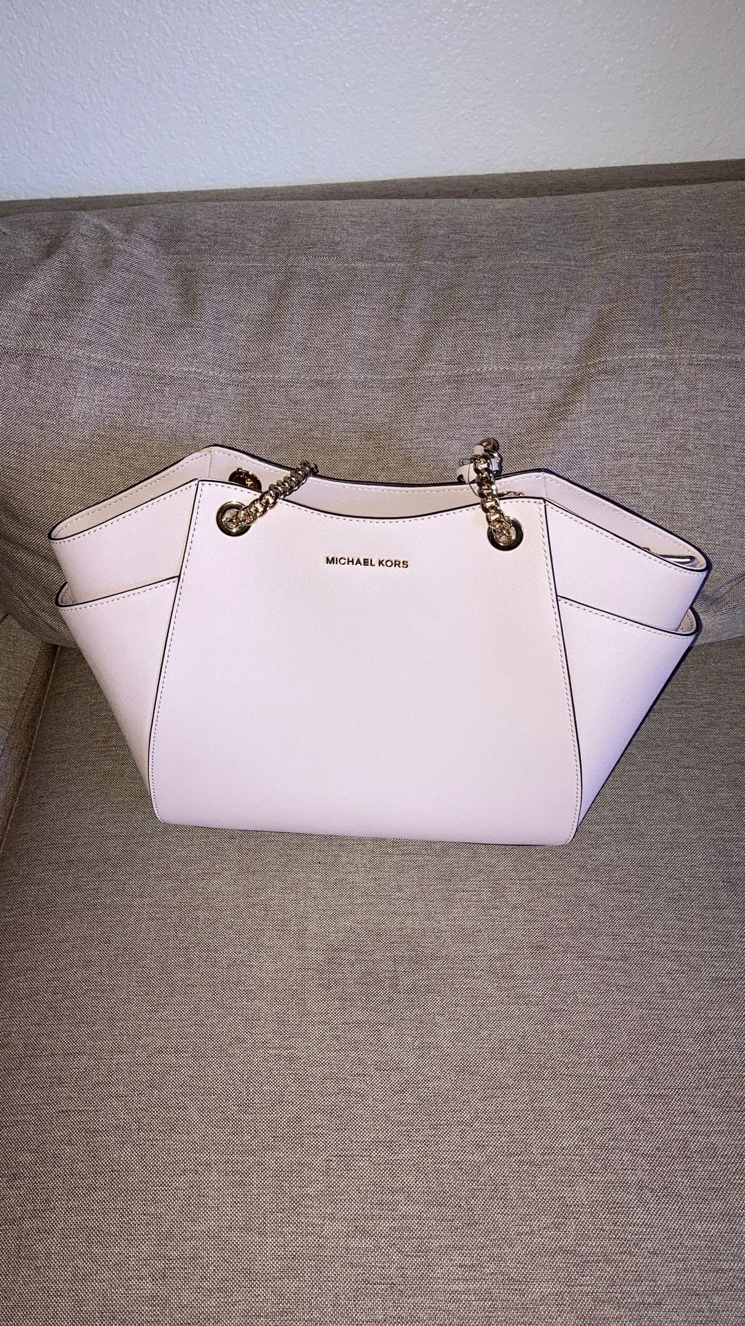 Brand new Michael Kors Jet Set Travel Bag