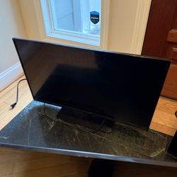 4 TVs 