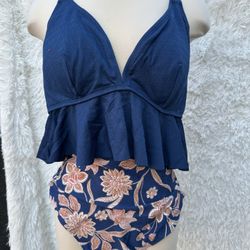 Navy Blue Floral two piece Swimsuit size 2X