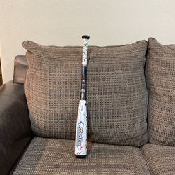 MIZUNO finch fP , Official Softball Fastpitch.