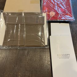 NEW - Clothing & Accessories 