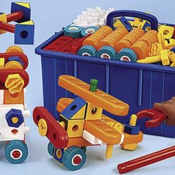 Lakeshore Big Bolt Construction Master Set 200 Pieces
