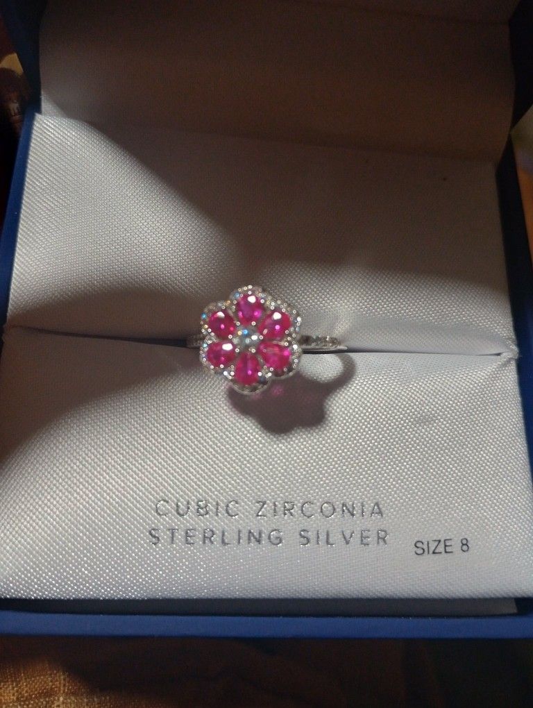 Wedding/Engagement Ring