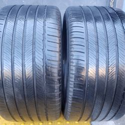 2 USED TIRES MICHELIN 315/40/21