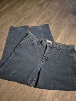 EXCELLENT....  LEE CLASSIC FIT STRAIGHT LEG  BLUE DENIM JEANS!