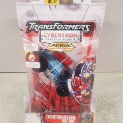 Transformers Cybertron Defense Hot Shot boxed figure
