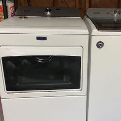 Maytag  Gas Dryer 