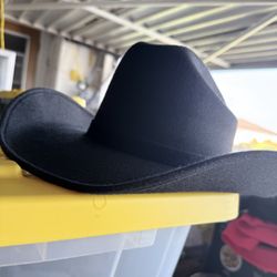 Black. Cowboy Hat 
