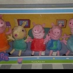 New Peppa Pig Family Fun Set of 5 Plush Characters    ***You can bundle multiple items at once to save on shipping costs by adding all items to your c