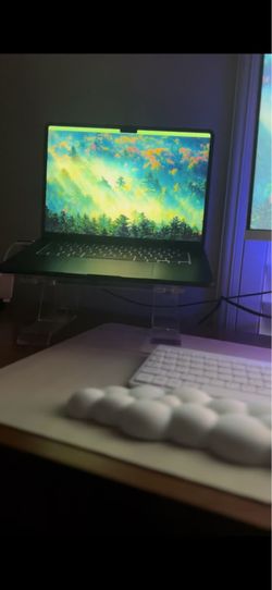 MacBook Air 2023 15” M2 chip + Apple Care
